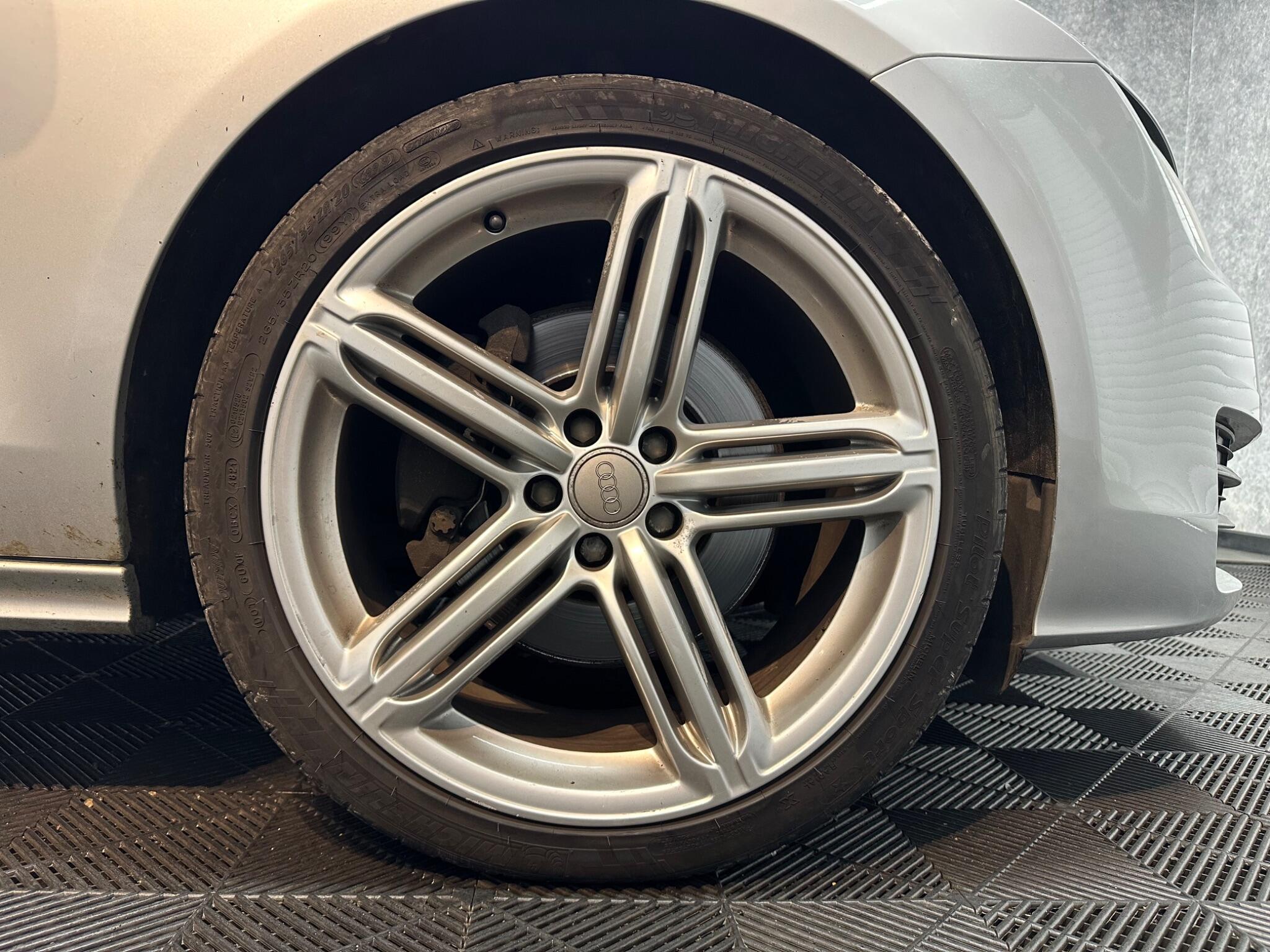 Audi A7 view 24