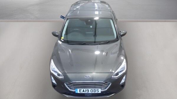 Ford Focus view 4