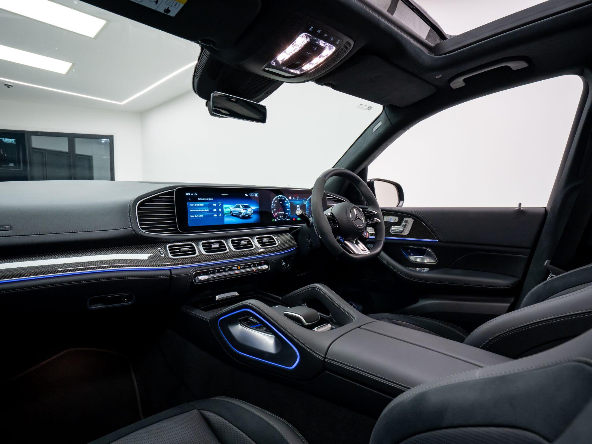 Mercedes-Benz GLE view 19