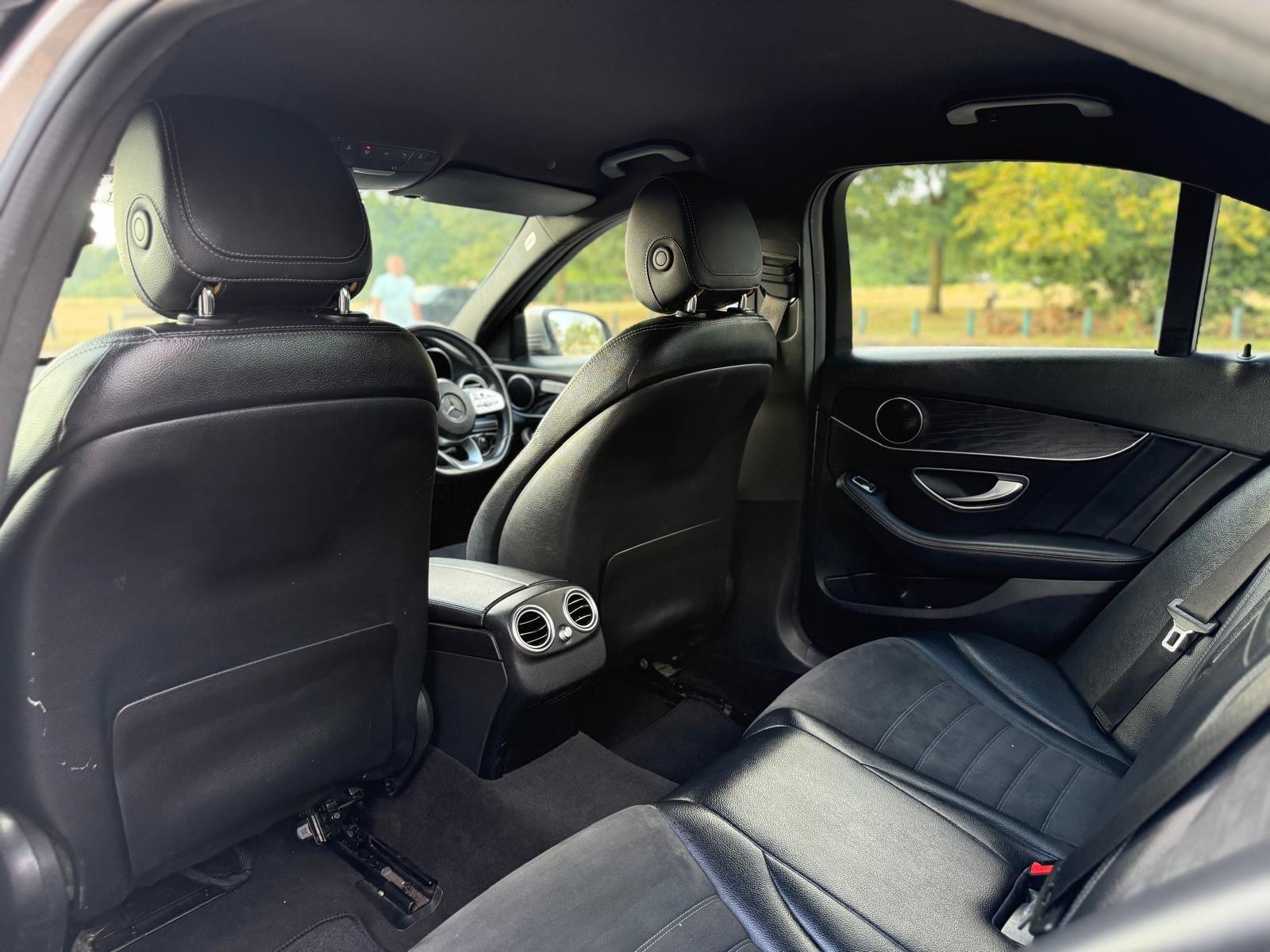 Mercedes-Benz C-Class view 40