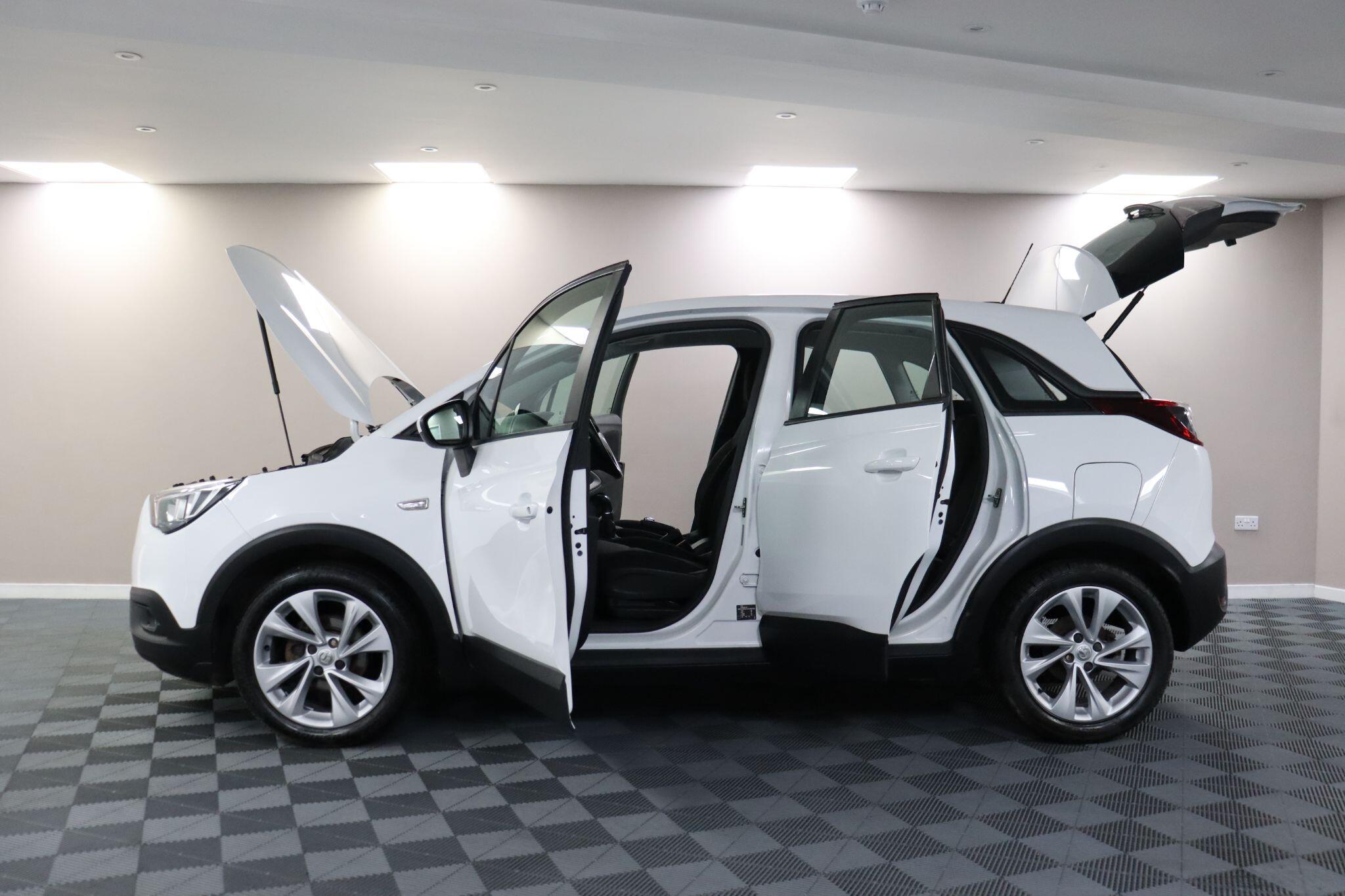 Vauxhall Crossland X view 20