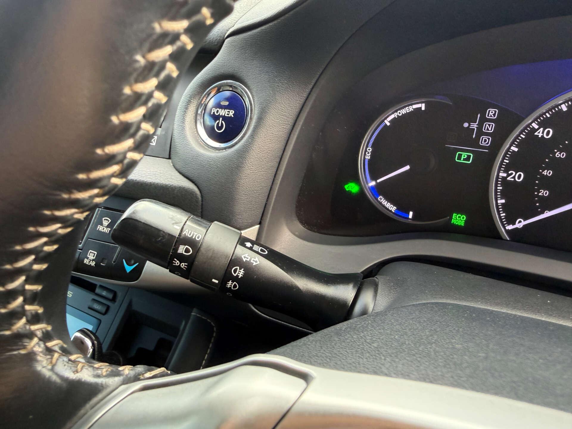 Lexus CT view 51