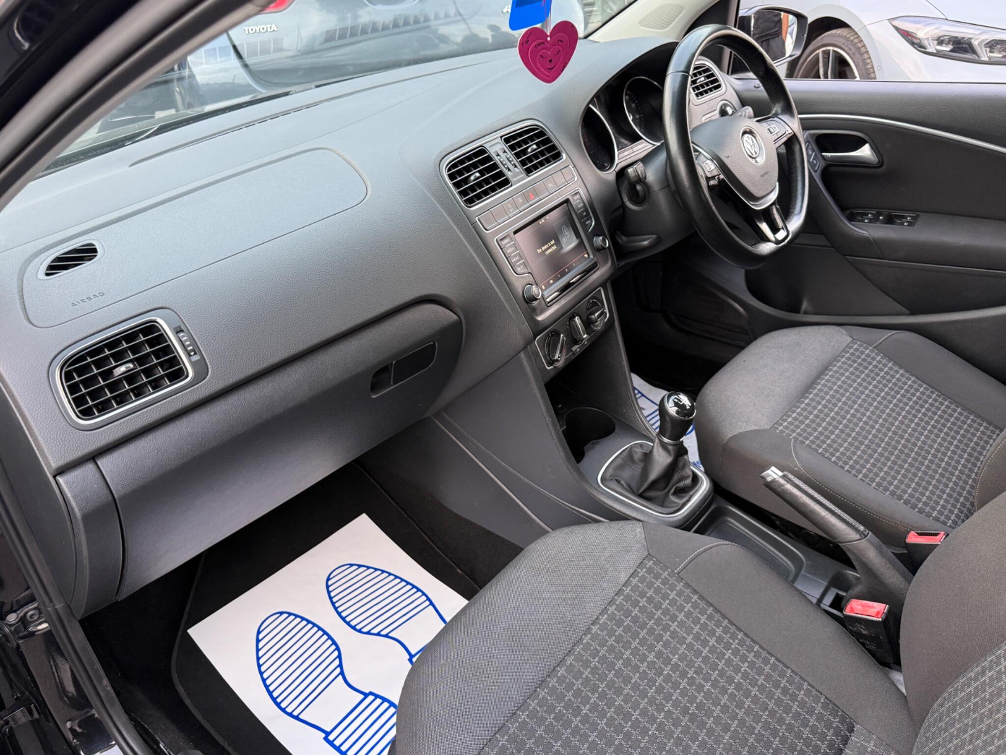Volkswagen Polo - Image 43