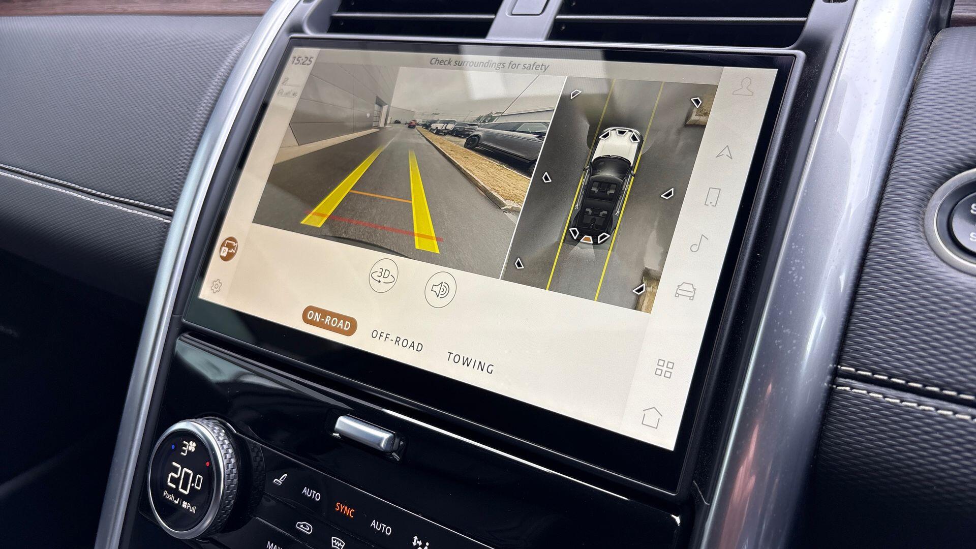 Land Rover Discovery view 12