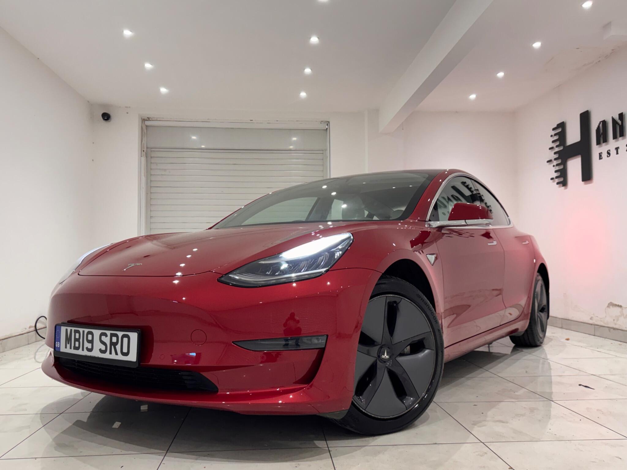 Tesla Model 3 view 4