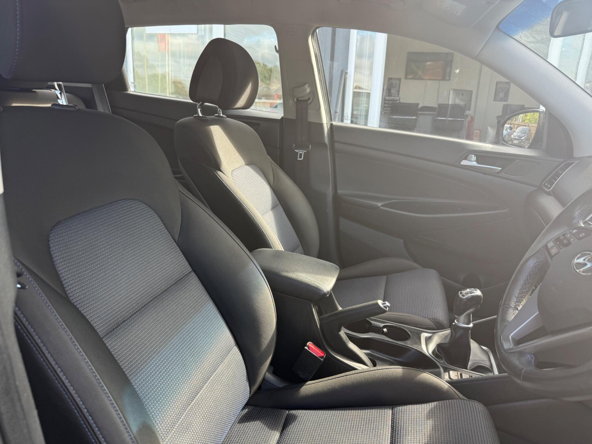 Hyundai Tucson view 10