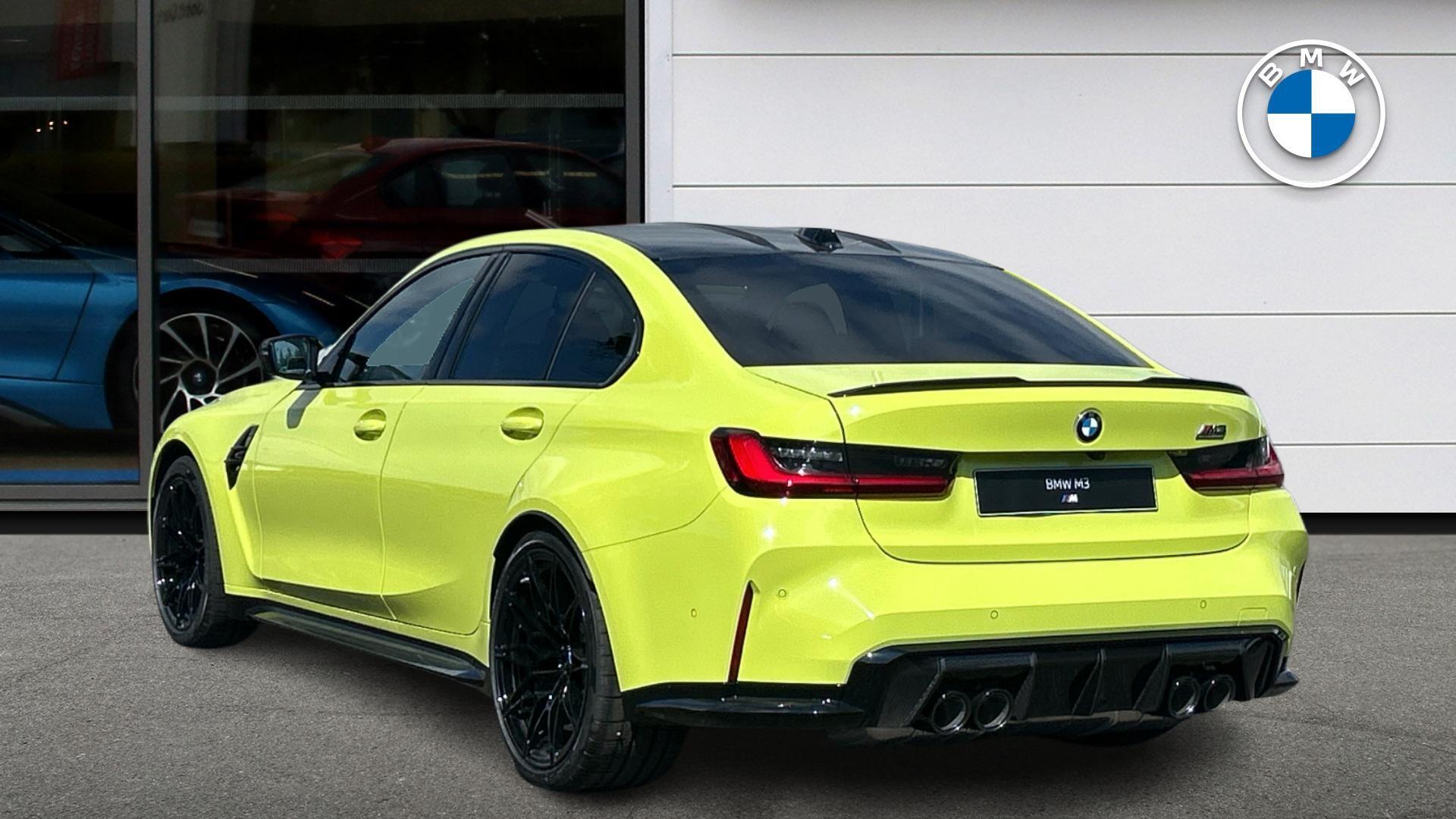 BMW M3 view 2