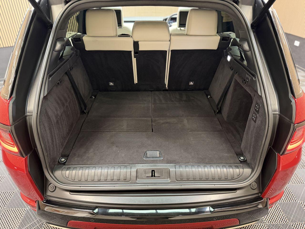 Land Rover Range Rover Sport view 15