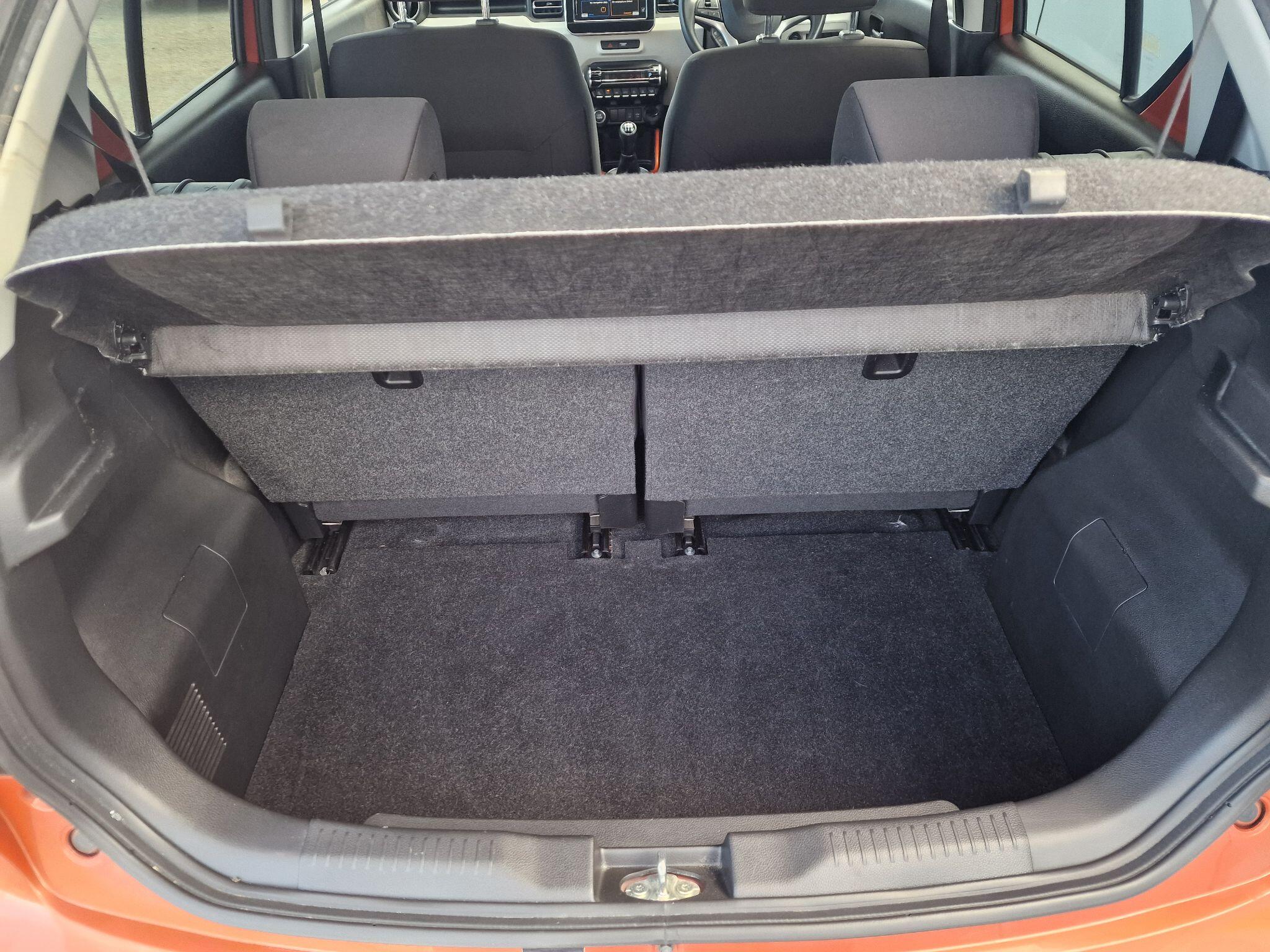 Suzuki Ignis view 56
