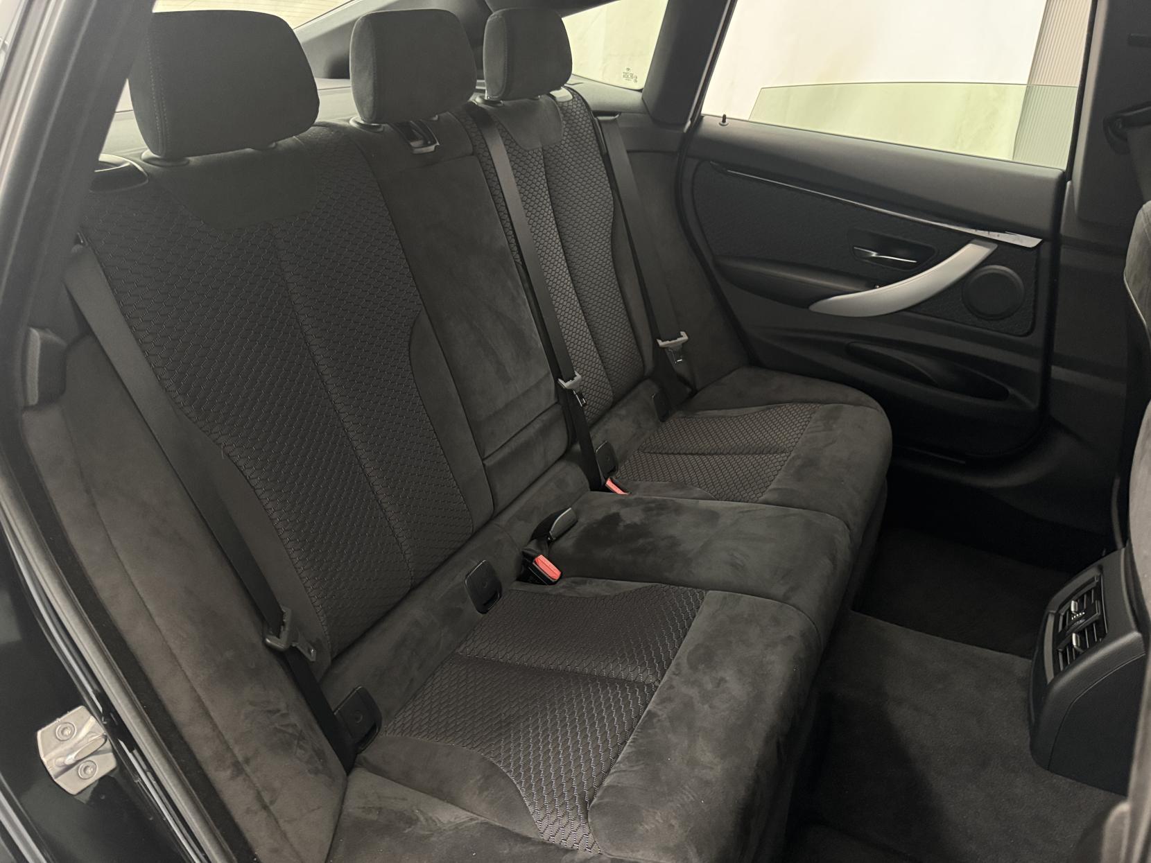 BMW 3 Series Gran Turismo view 58