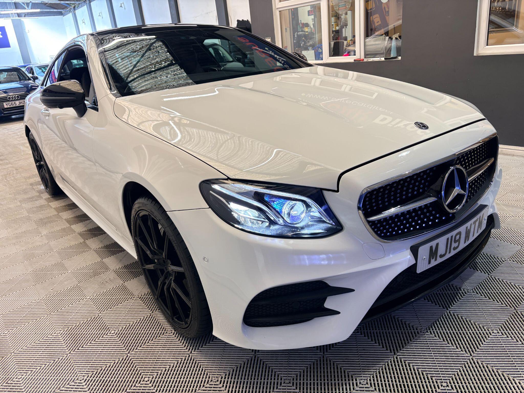 Mercedes-Benz E-Class view 16