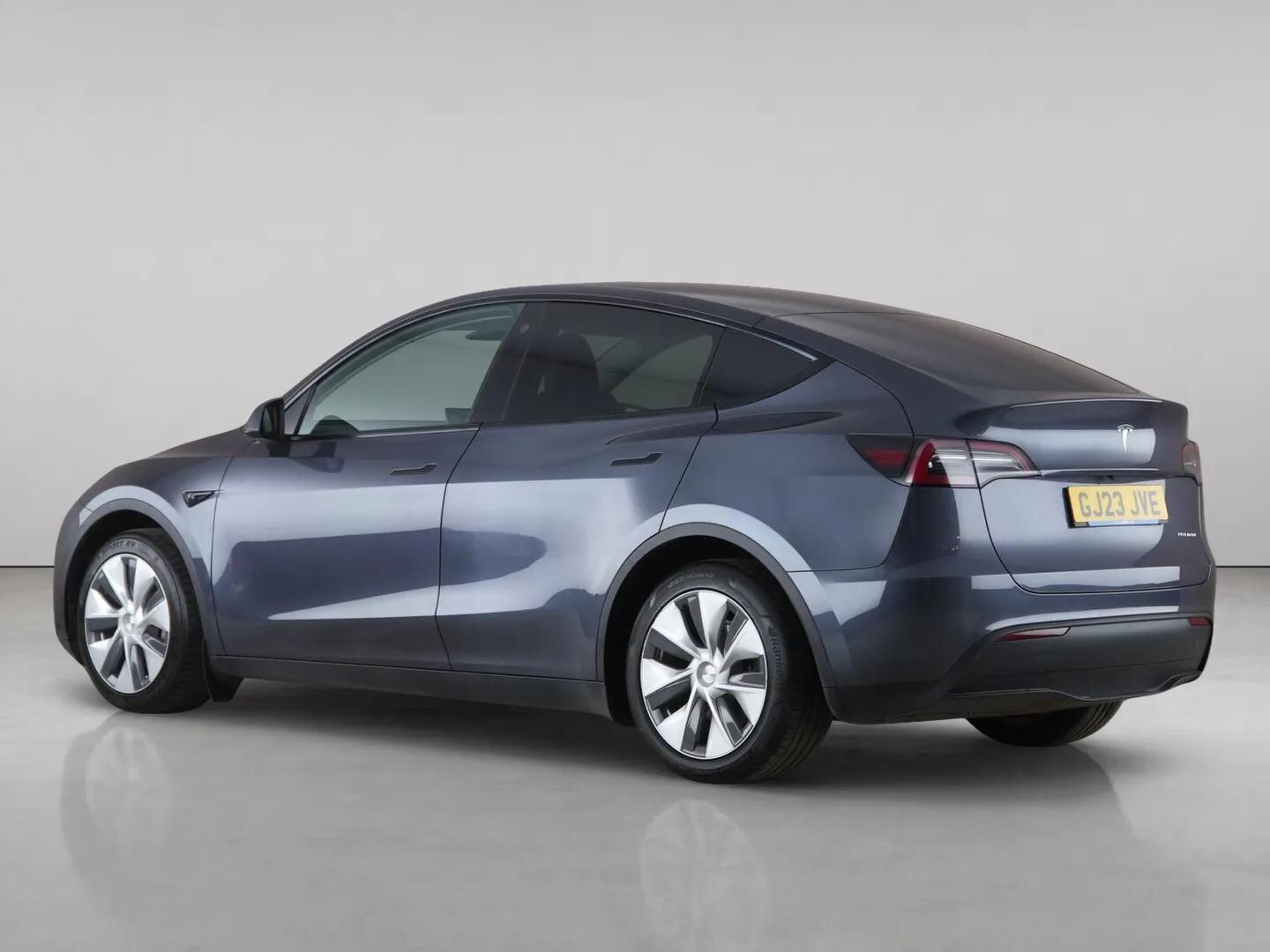 Tesla Model Y view 6