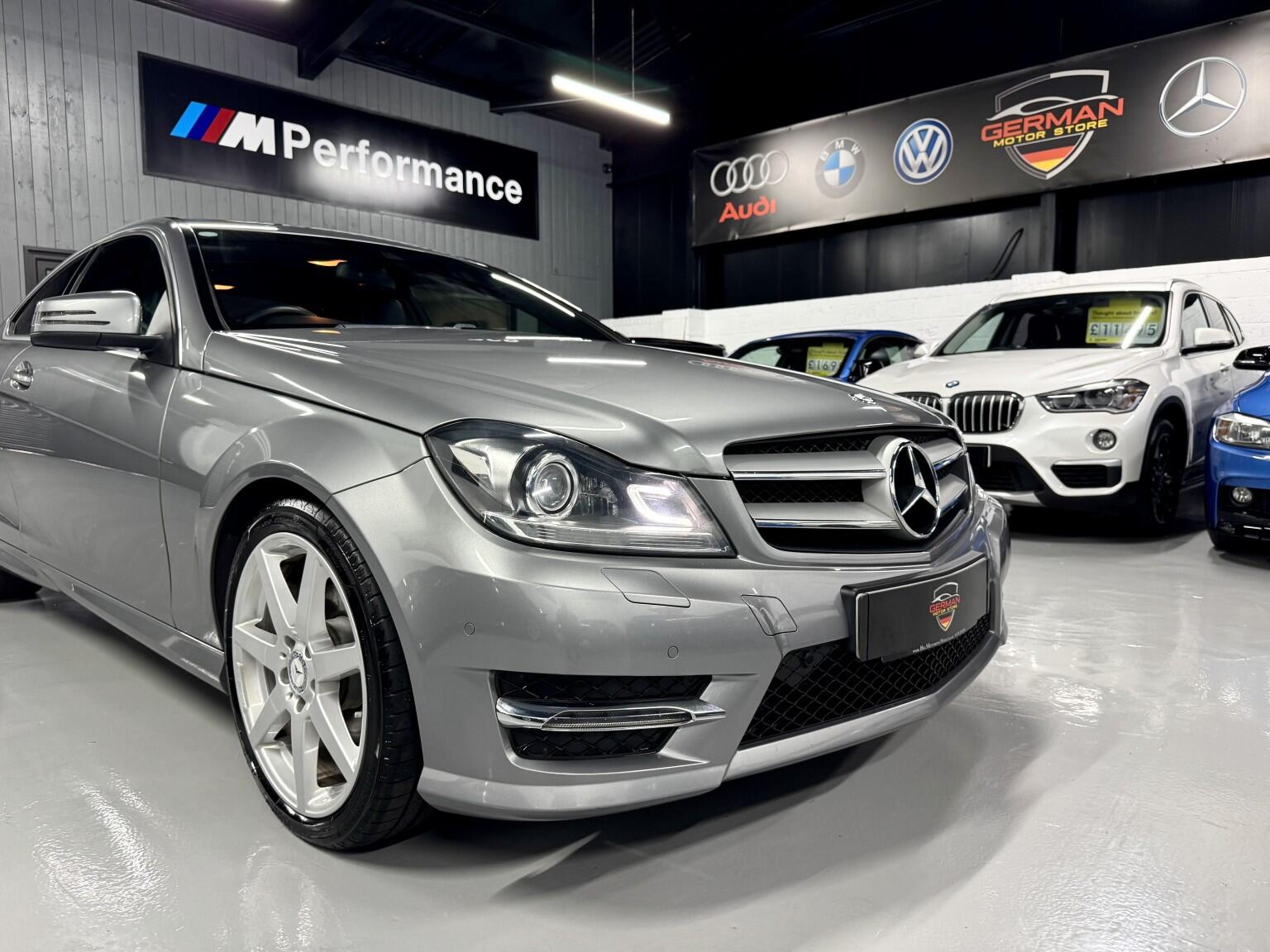 Mercedes-Benz C Class view 15