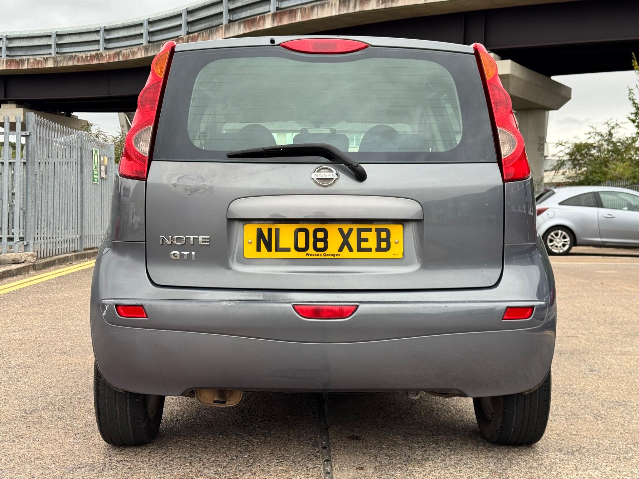 Nissan Note view 12