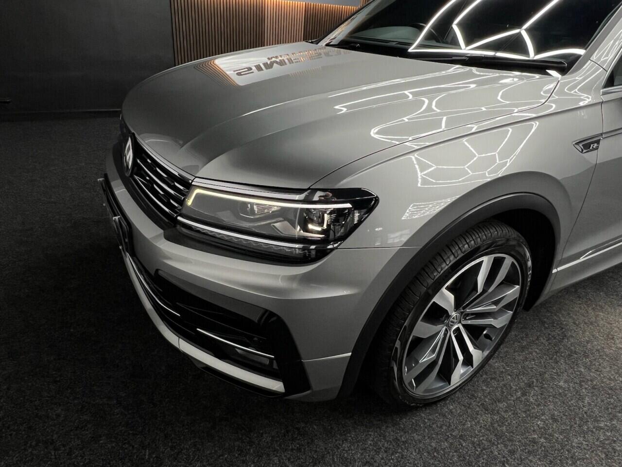 Volkswagen Tiguan view 22