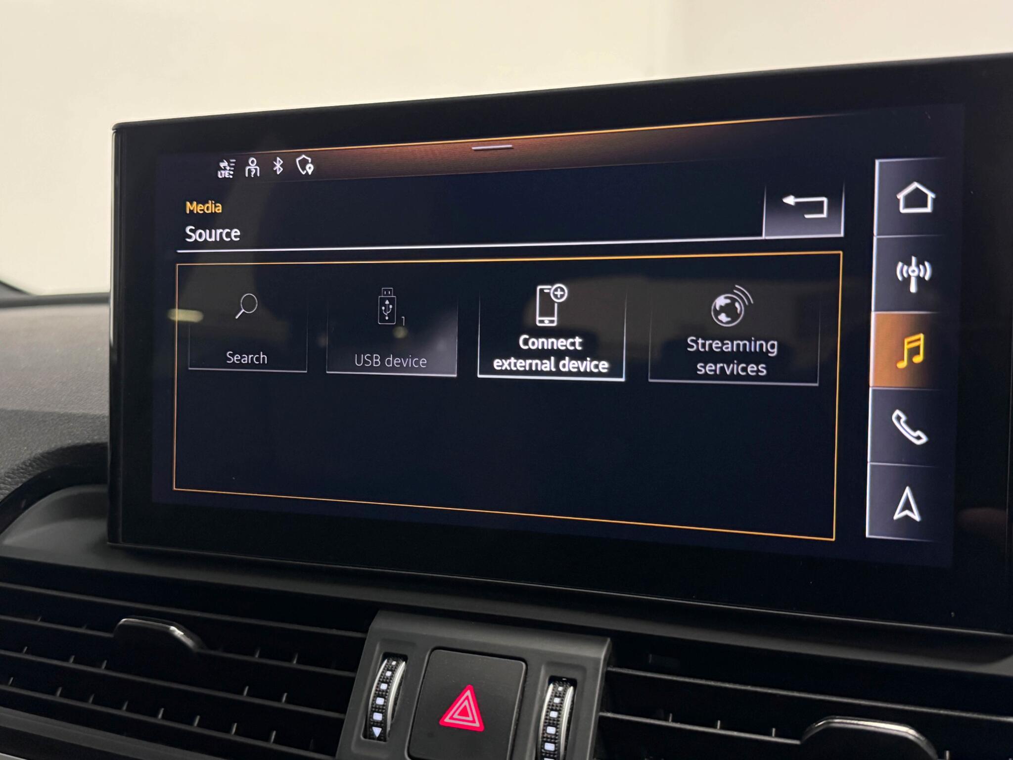 Audi Q5 view 46