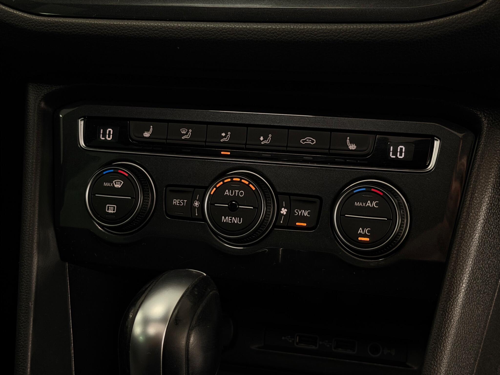 Volkswagen Tiguan view 25