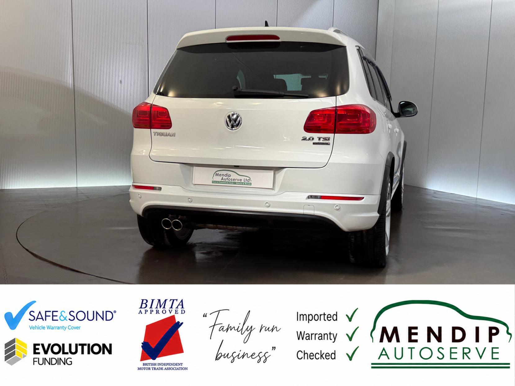 Volkswagen Tiguan view 17