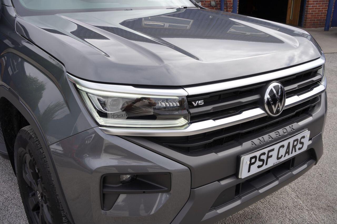 Volkswagen Amarok view 15