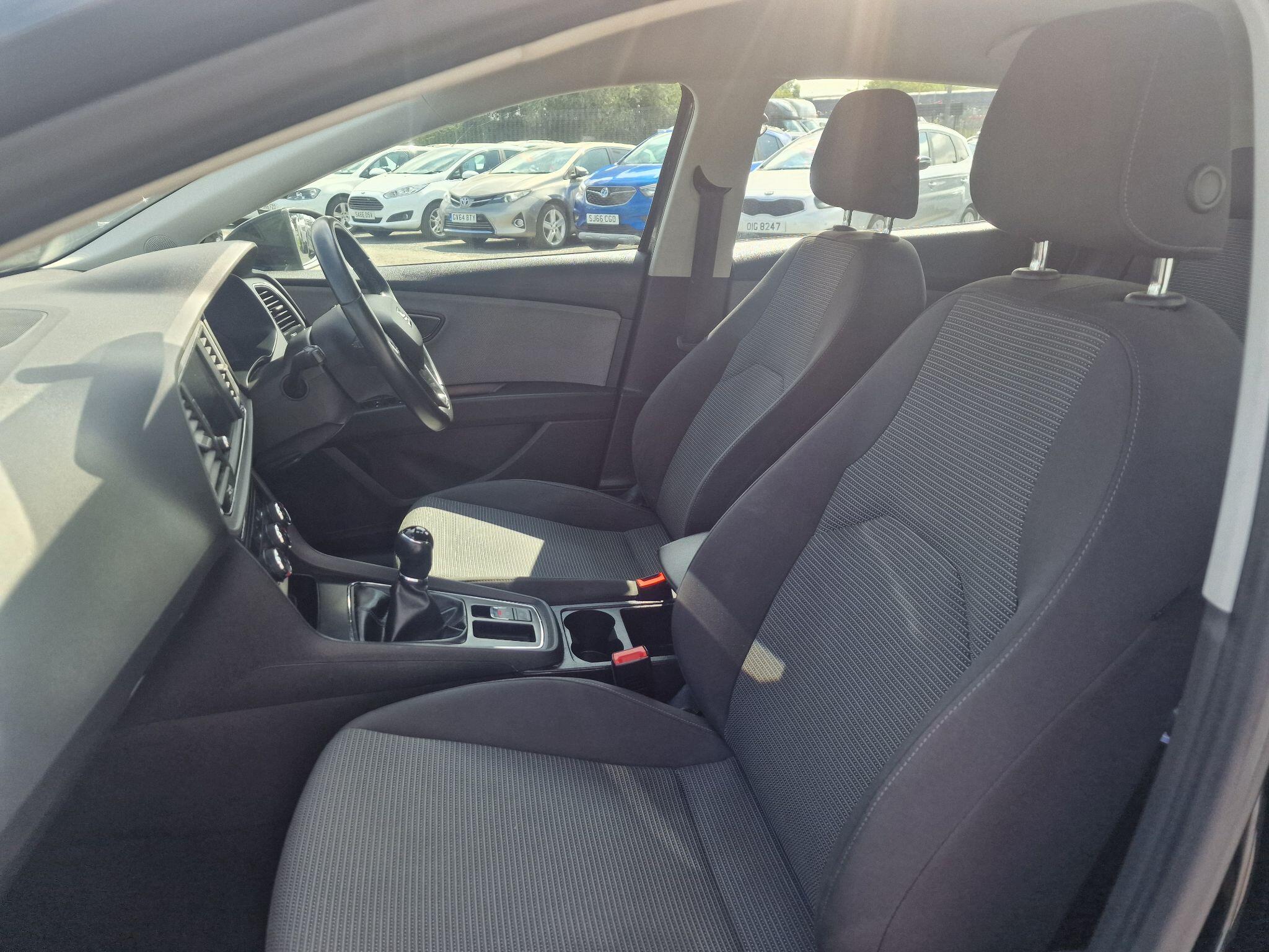 Seat Leon view 58