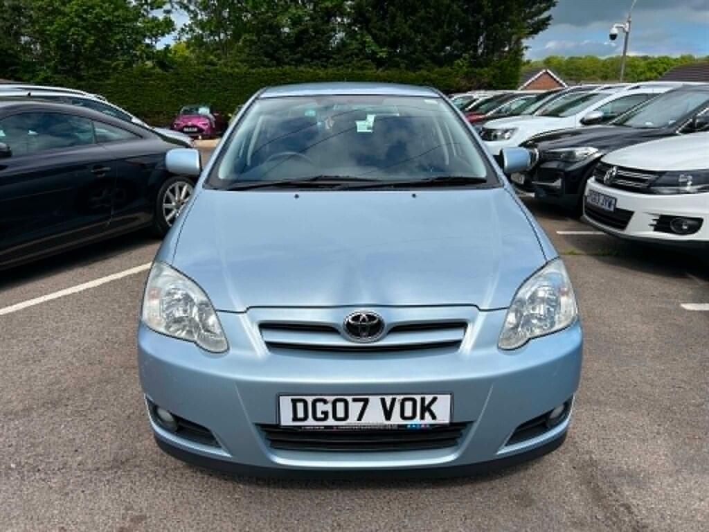 Toyota Corolla view 7