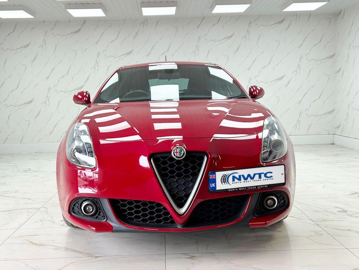 Alfa Romeo Giulietta view 5