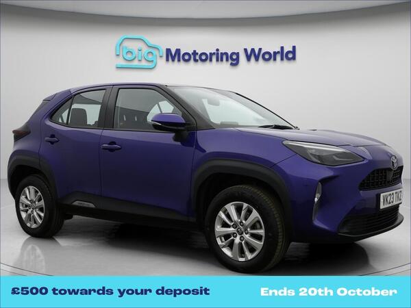 Blue 2023 Toyota Yaris Cross Estate Front-wheel drive Automatic