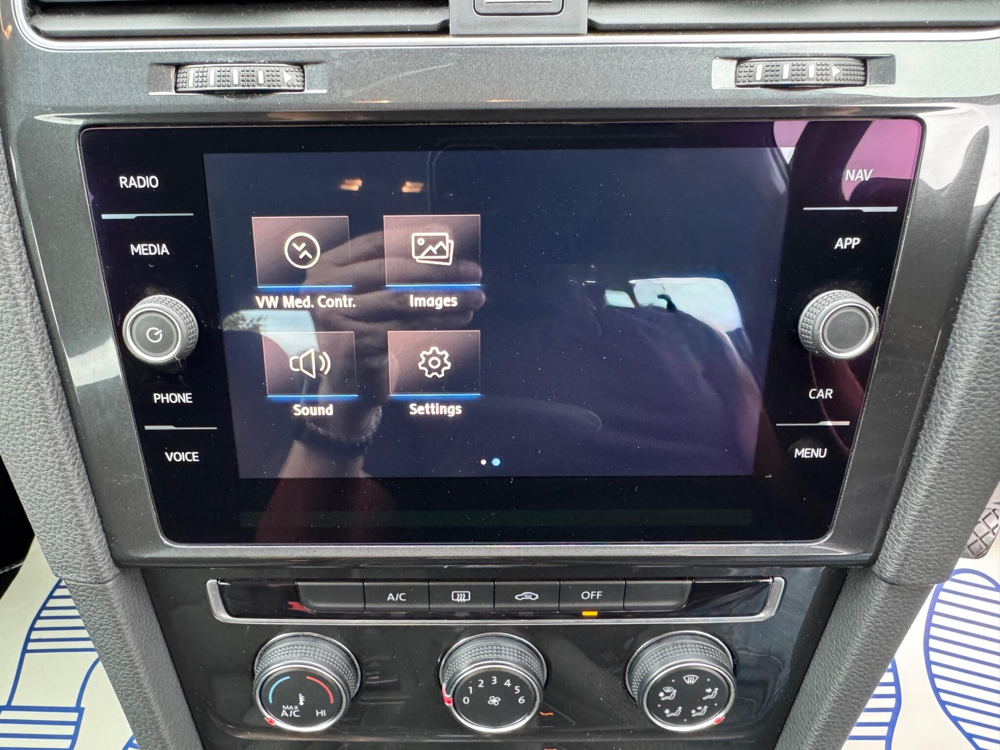 Volkswagen Golf view 36
