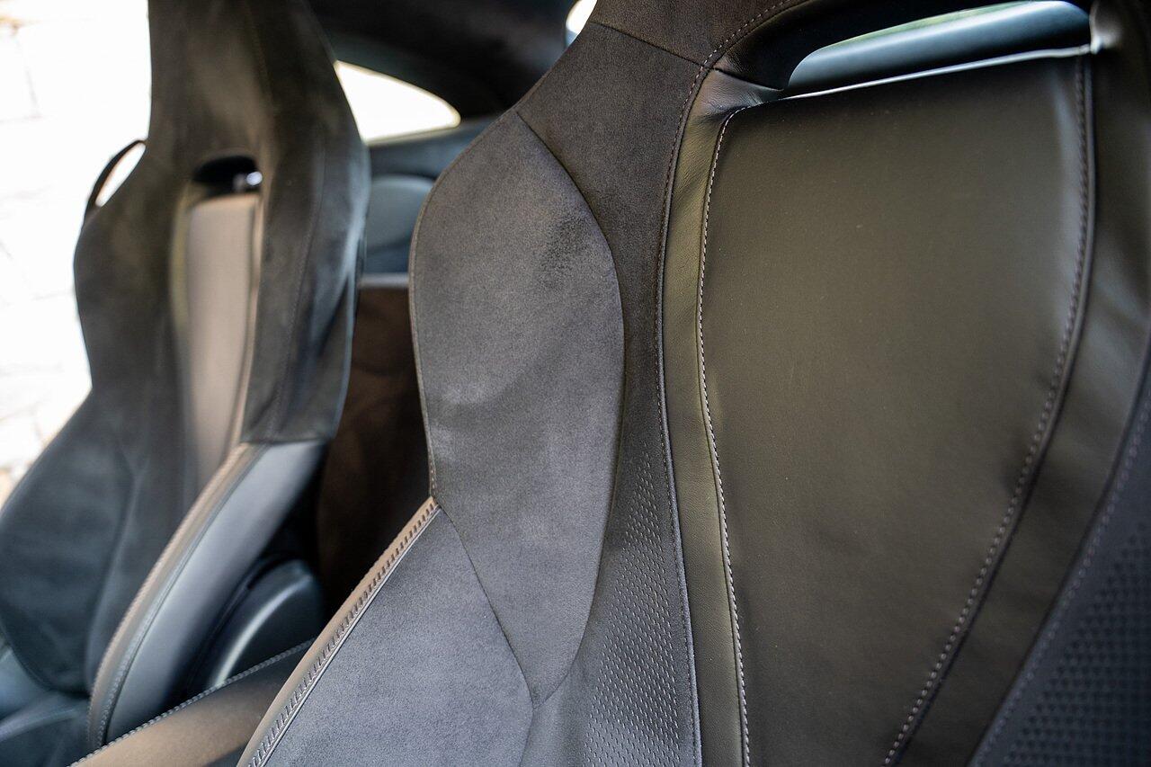 McLaren 570S view 83