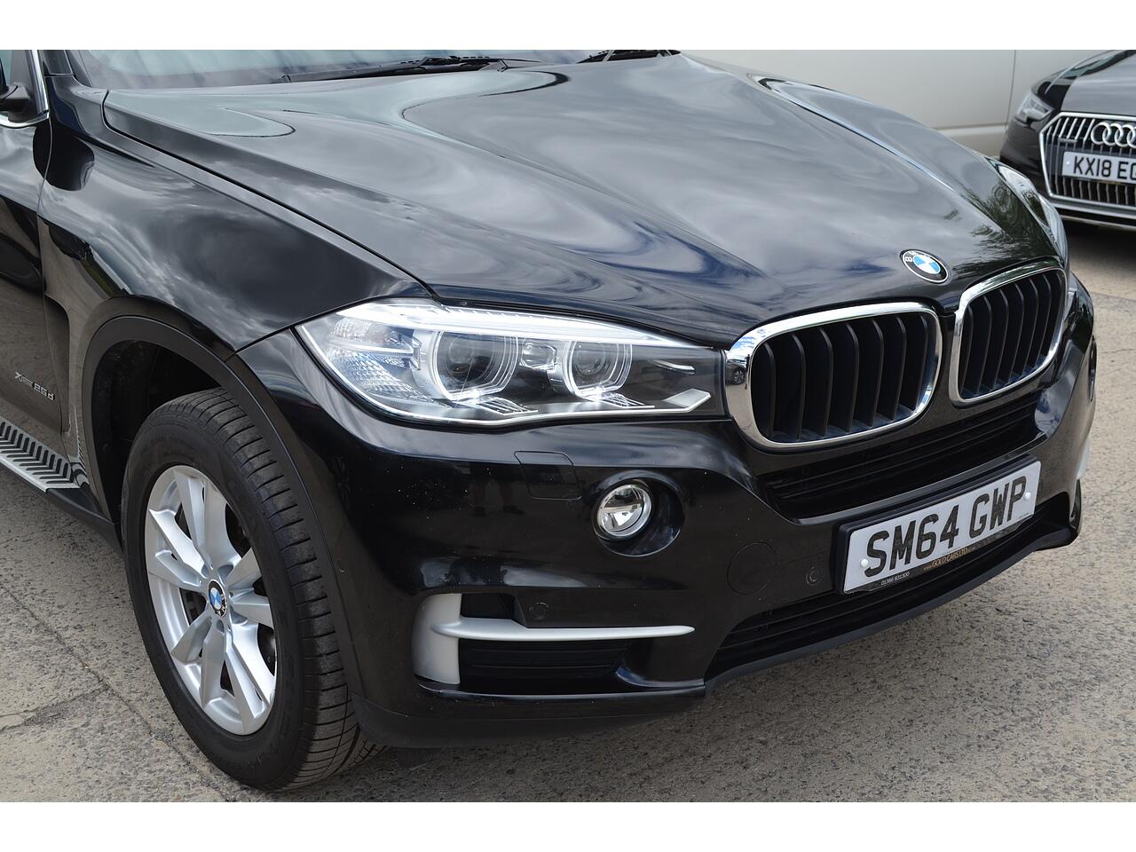 BMW X5 view 42