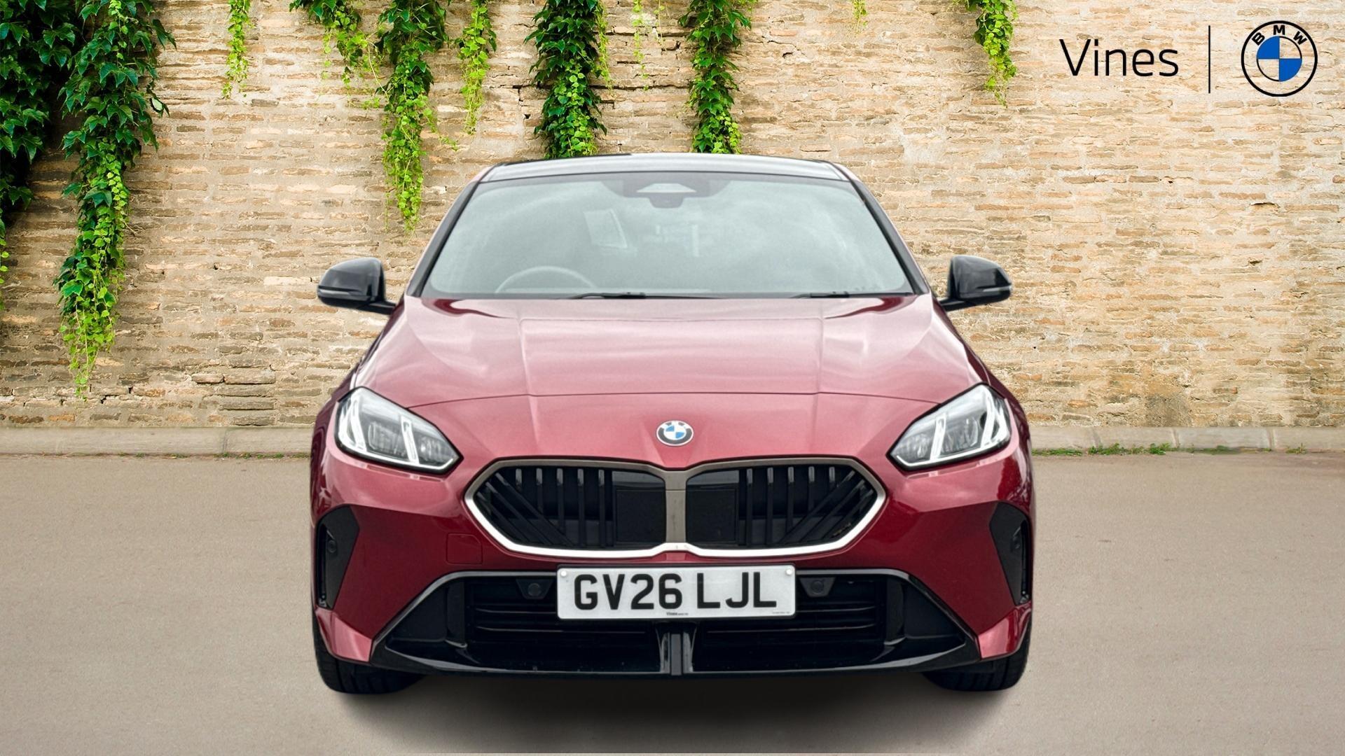 BMW 1 Series view 16
