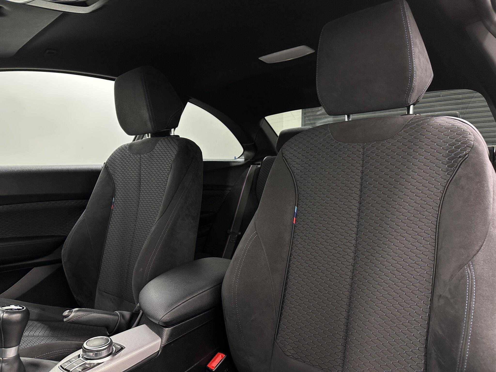 BMW 2 Series view 38
