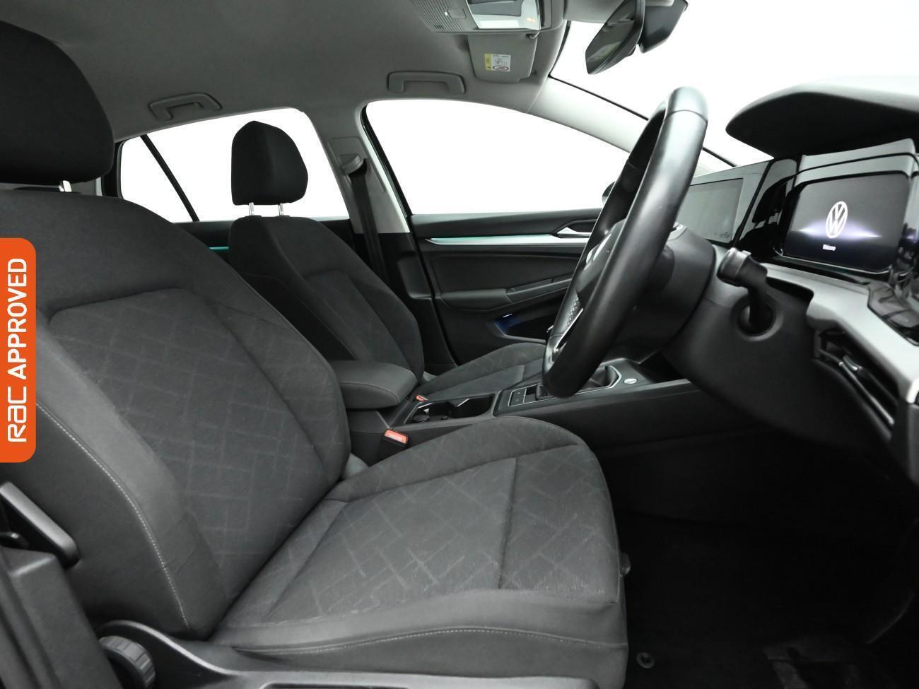Volkswagen Golf view 12