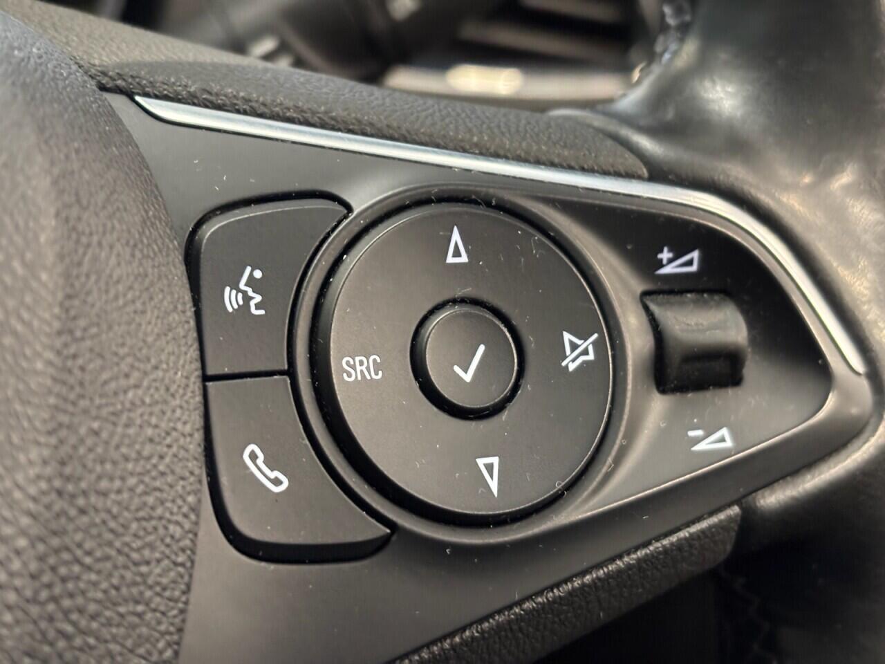 Vauxhall Grandland X view 39