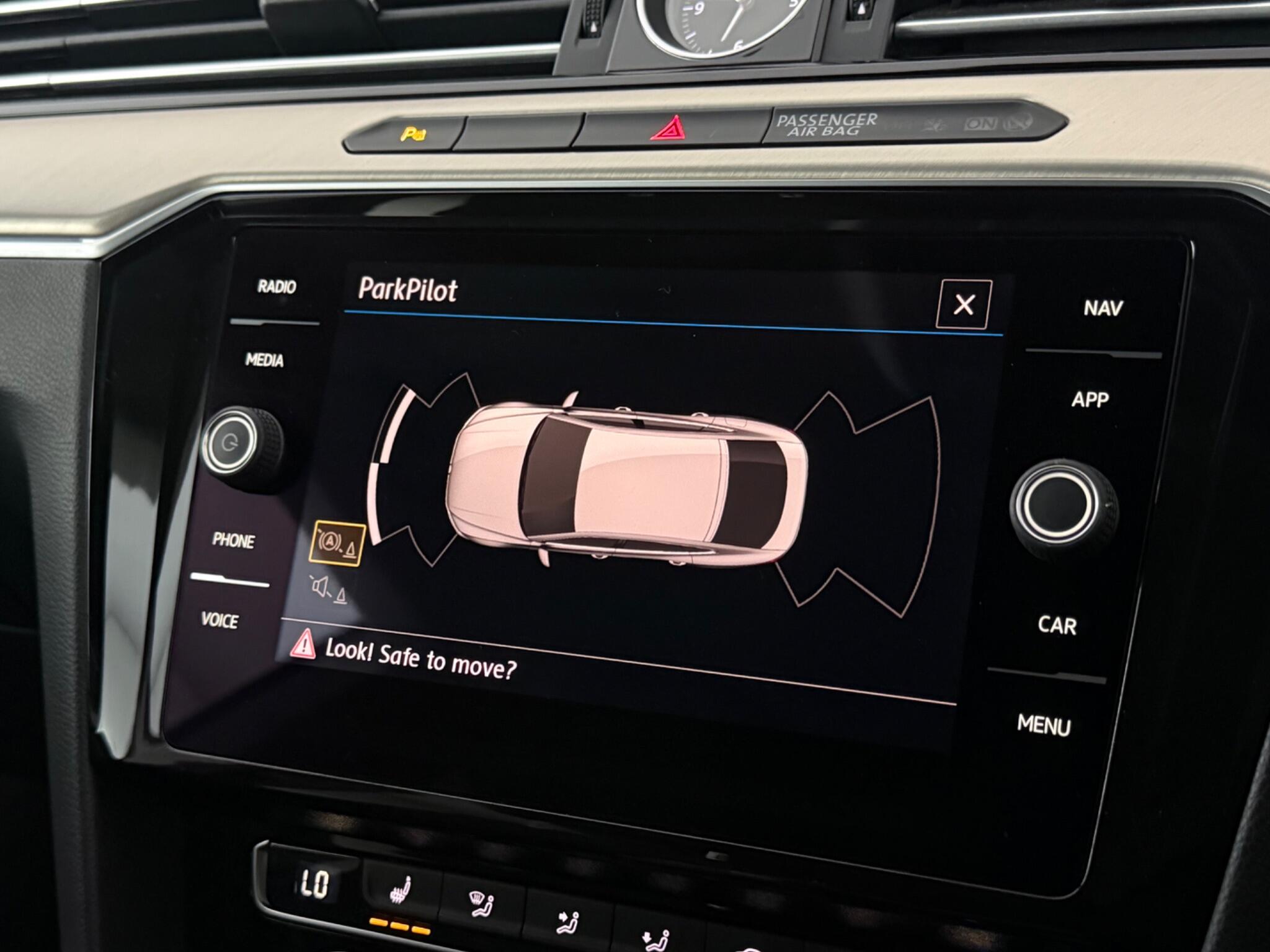 Volkswagen Arteon view 33