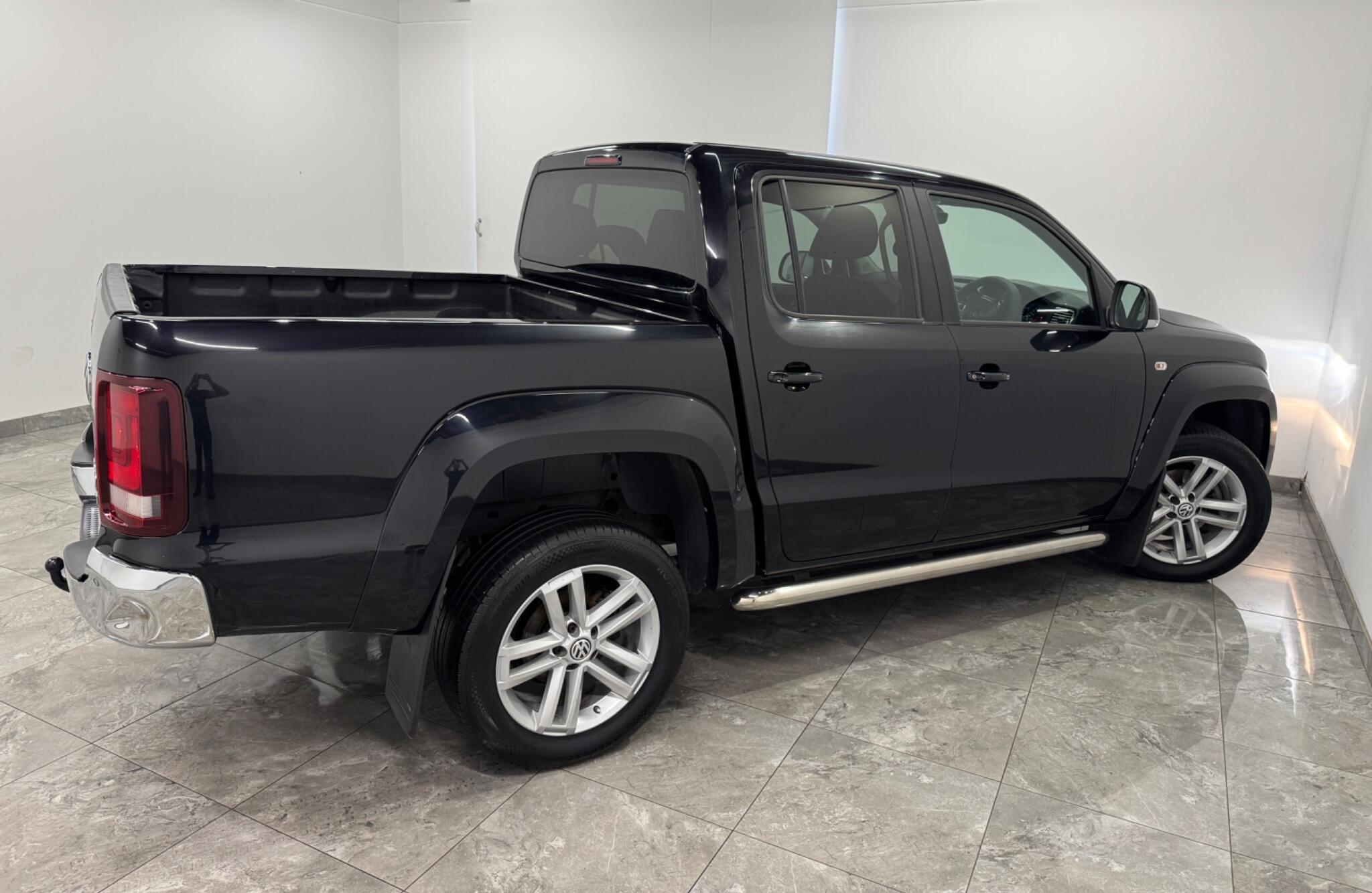Volkswagen Amarok view 8