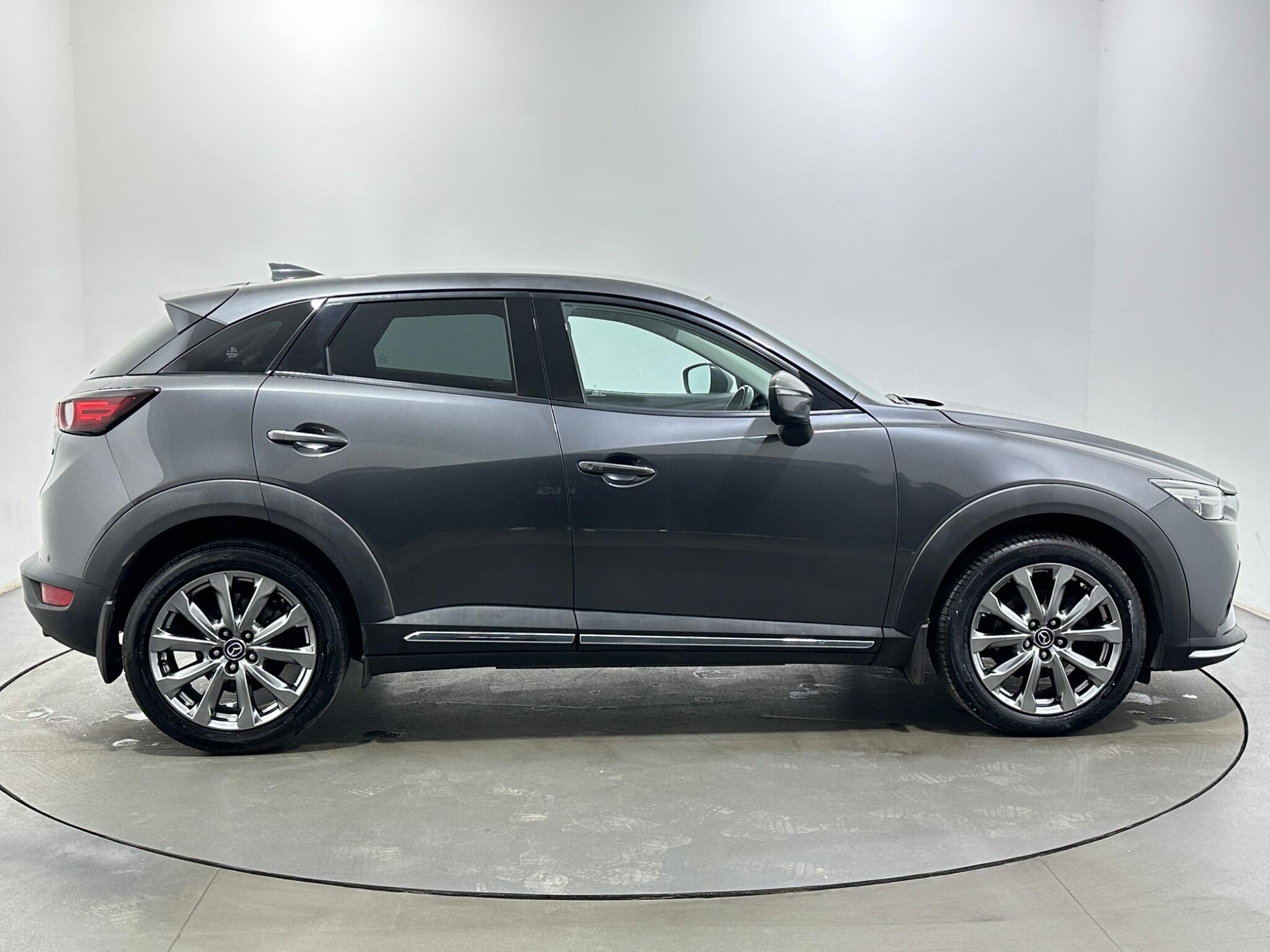 Mazda CX-3 view 9