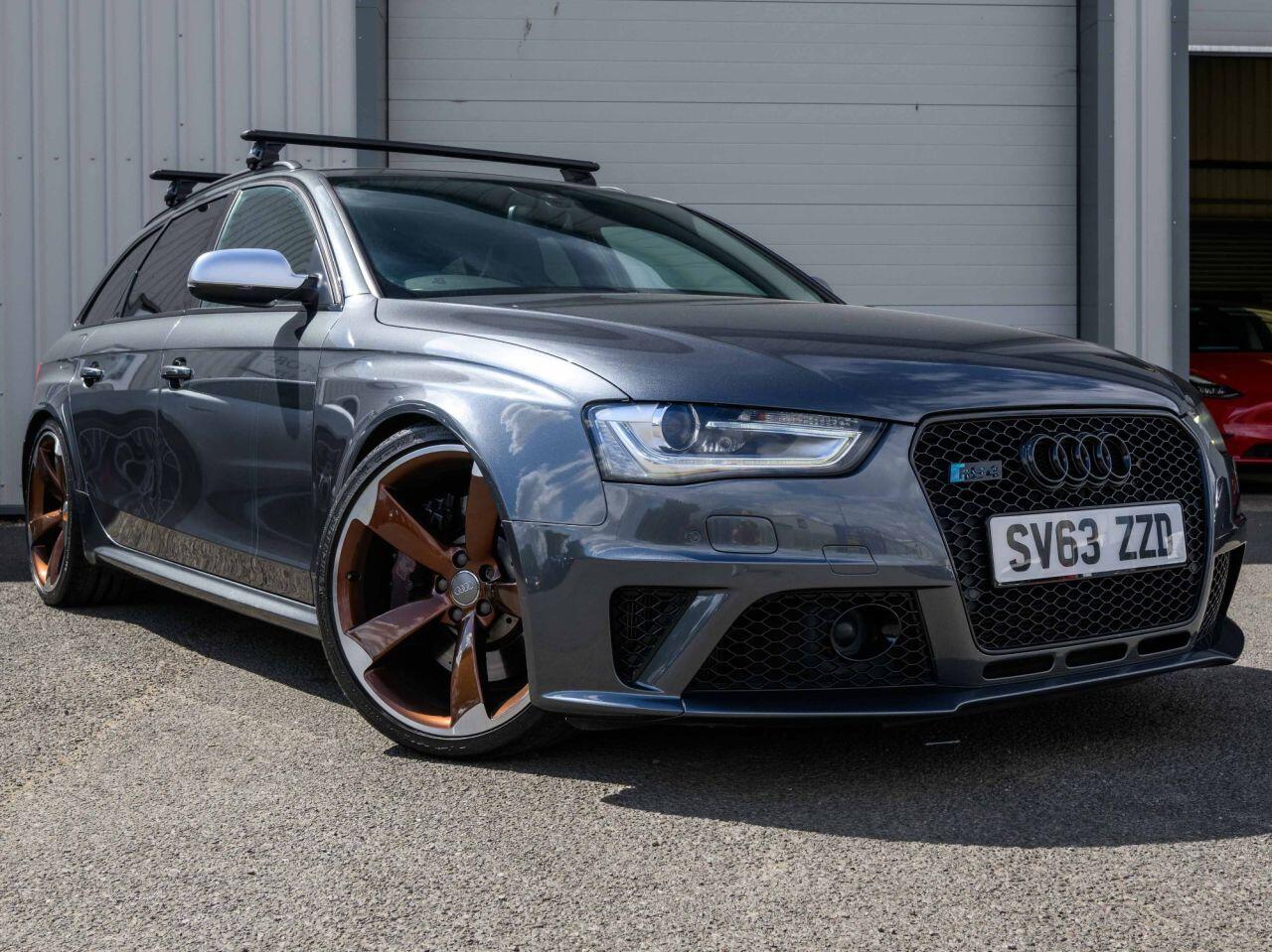 Audi RS4 view 49