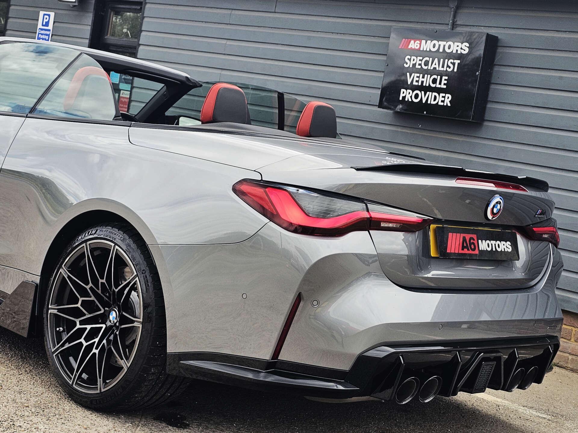 BMW M4 view 32