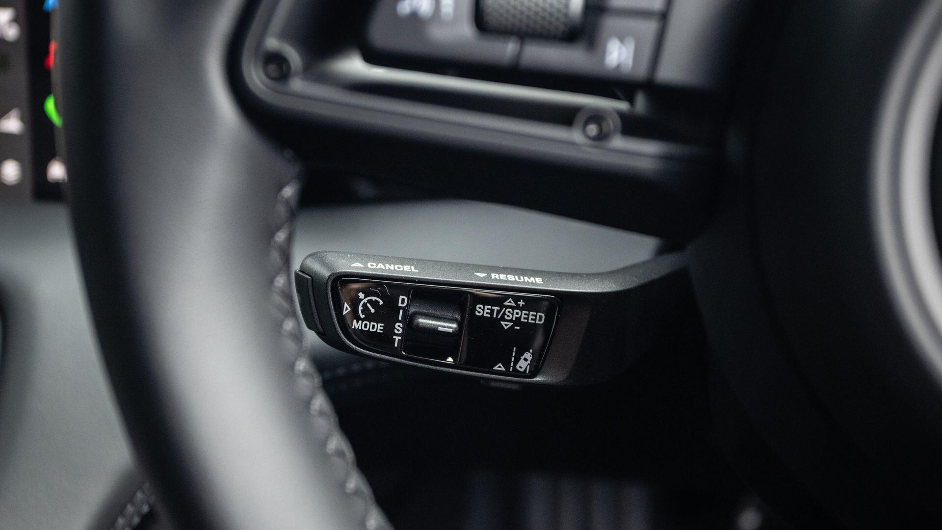 Porsche Taycan view 14