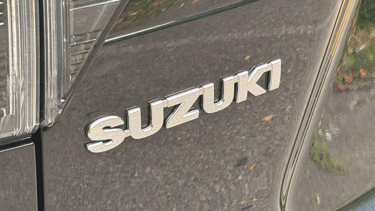 Suzuki S-Cross view 40
