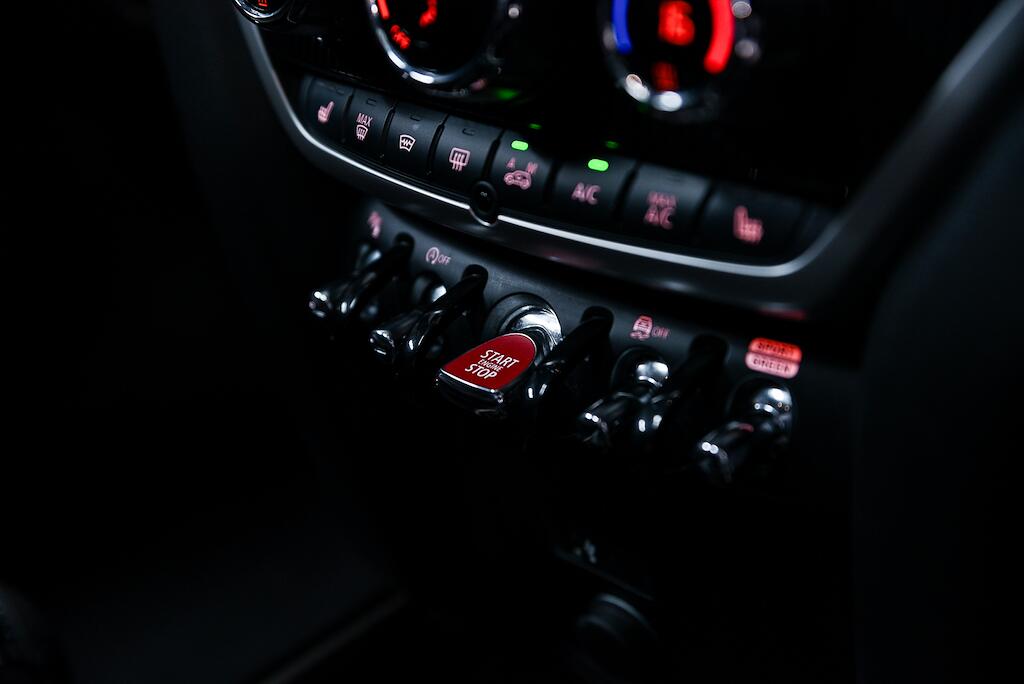 MINI Countryman view 18