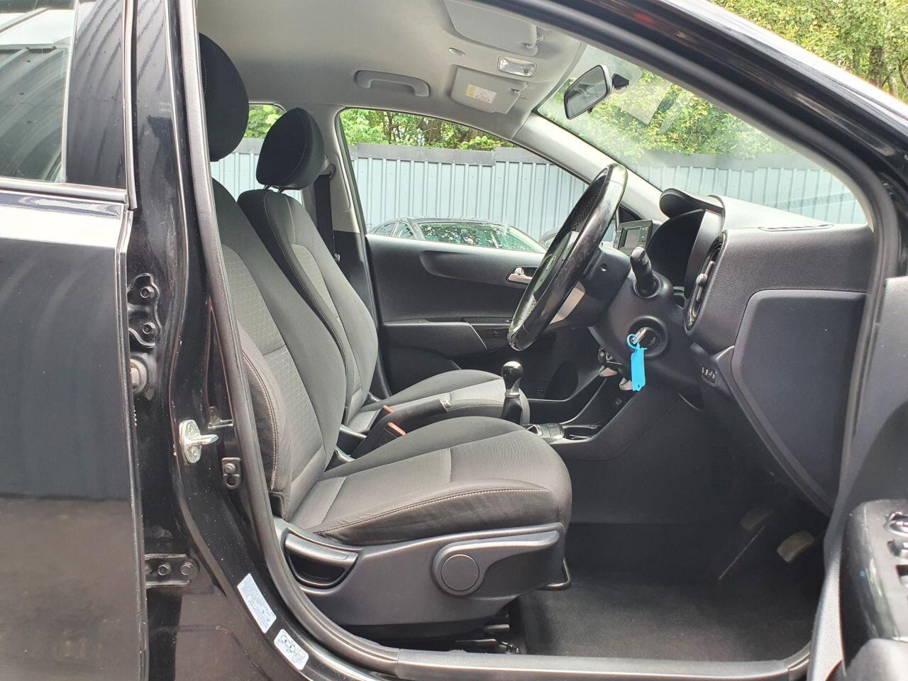 Kia Picanto view 13