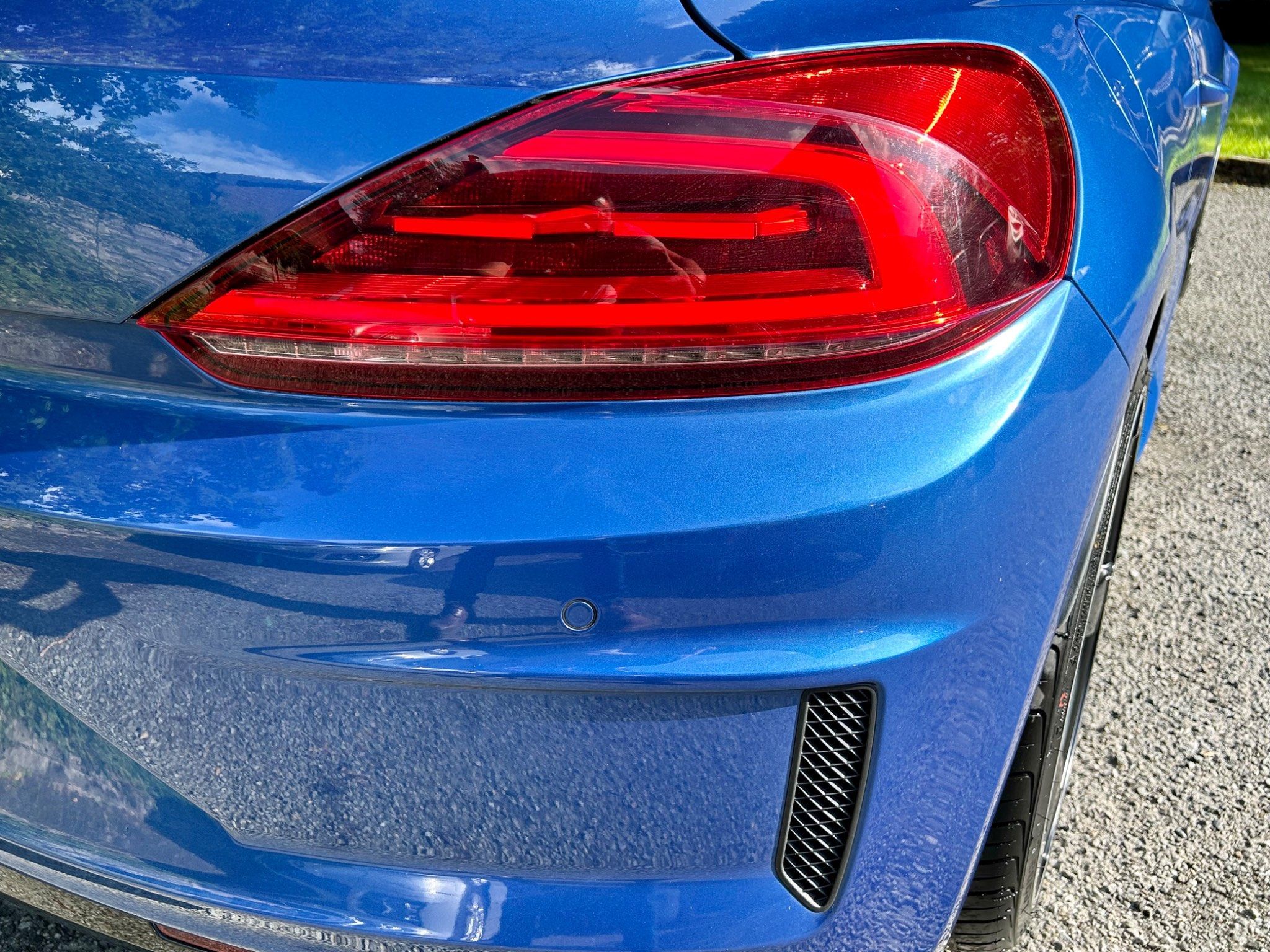Volkswagen Scirocco view 13