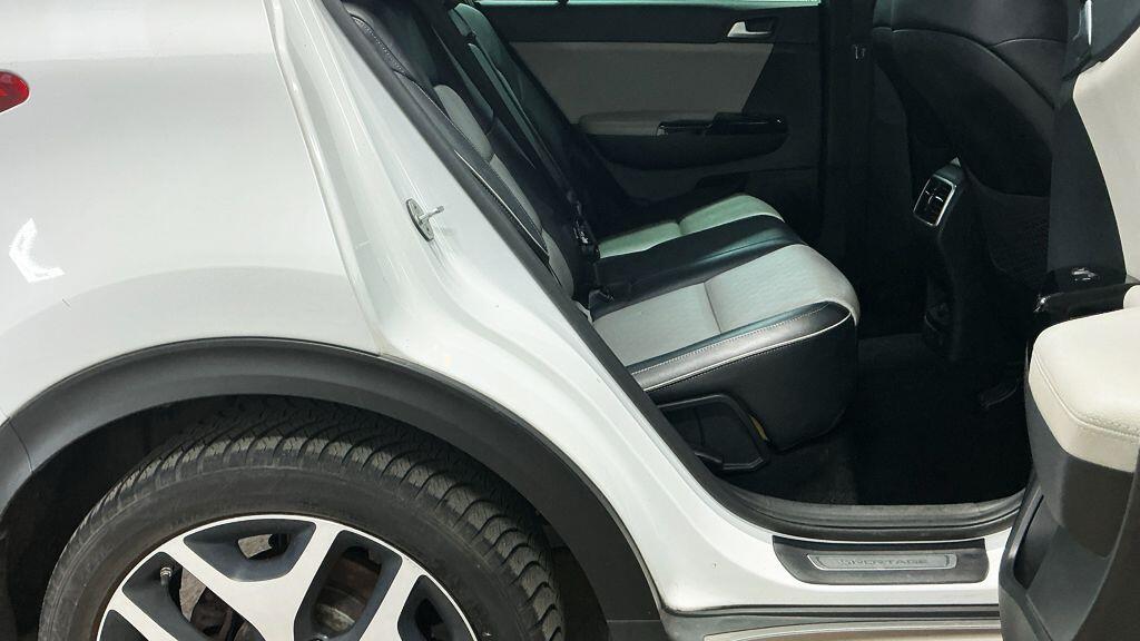 Kia Sportage view 11