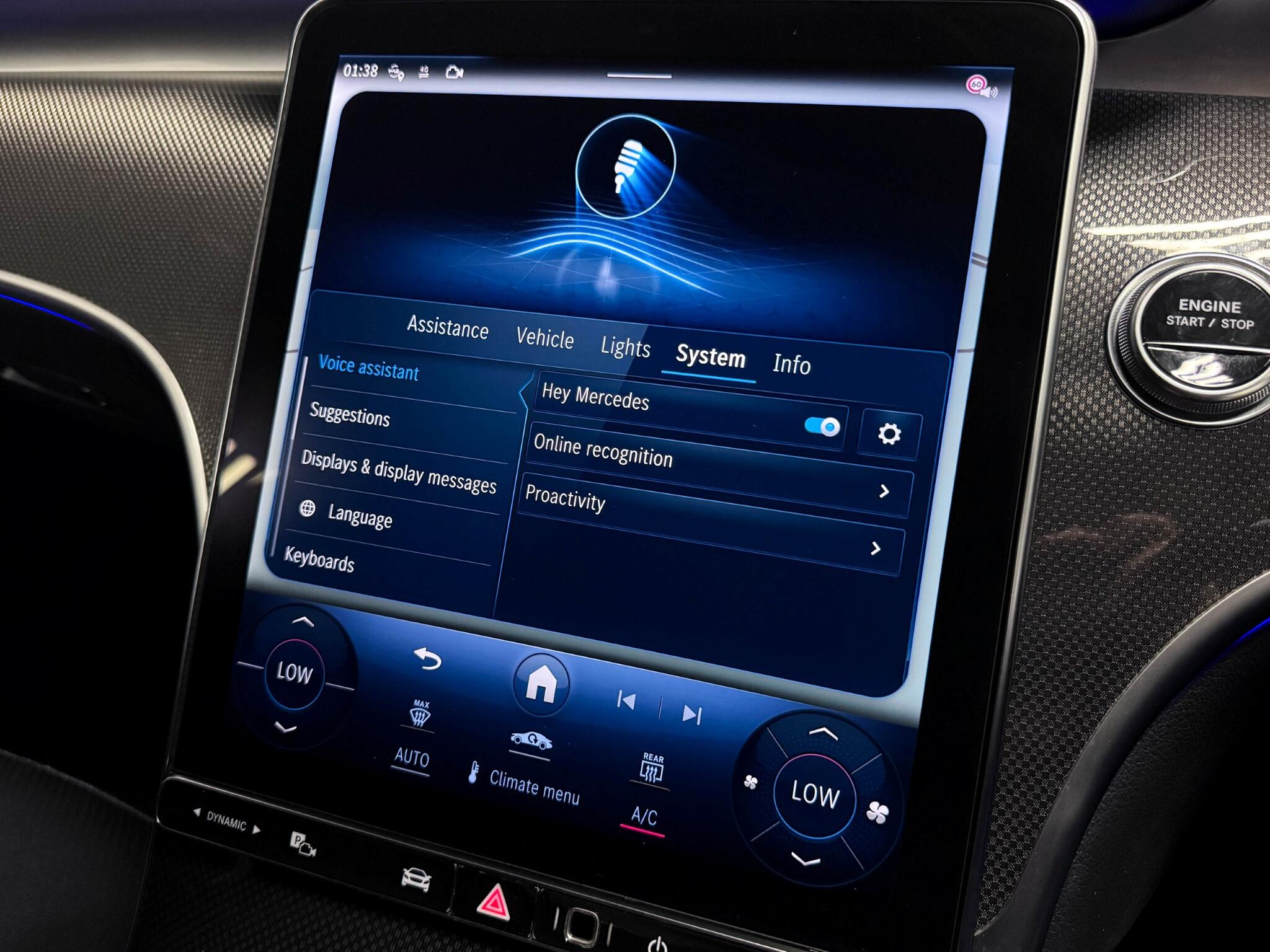 Mercedes-Benz C-Class view 44