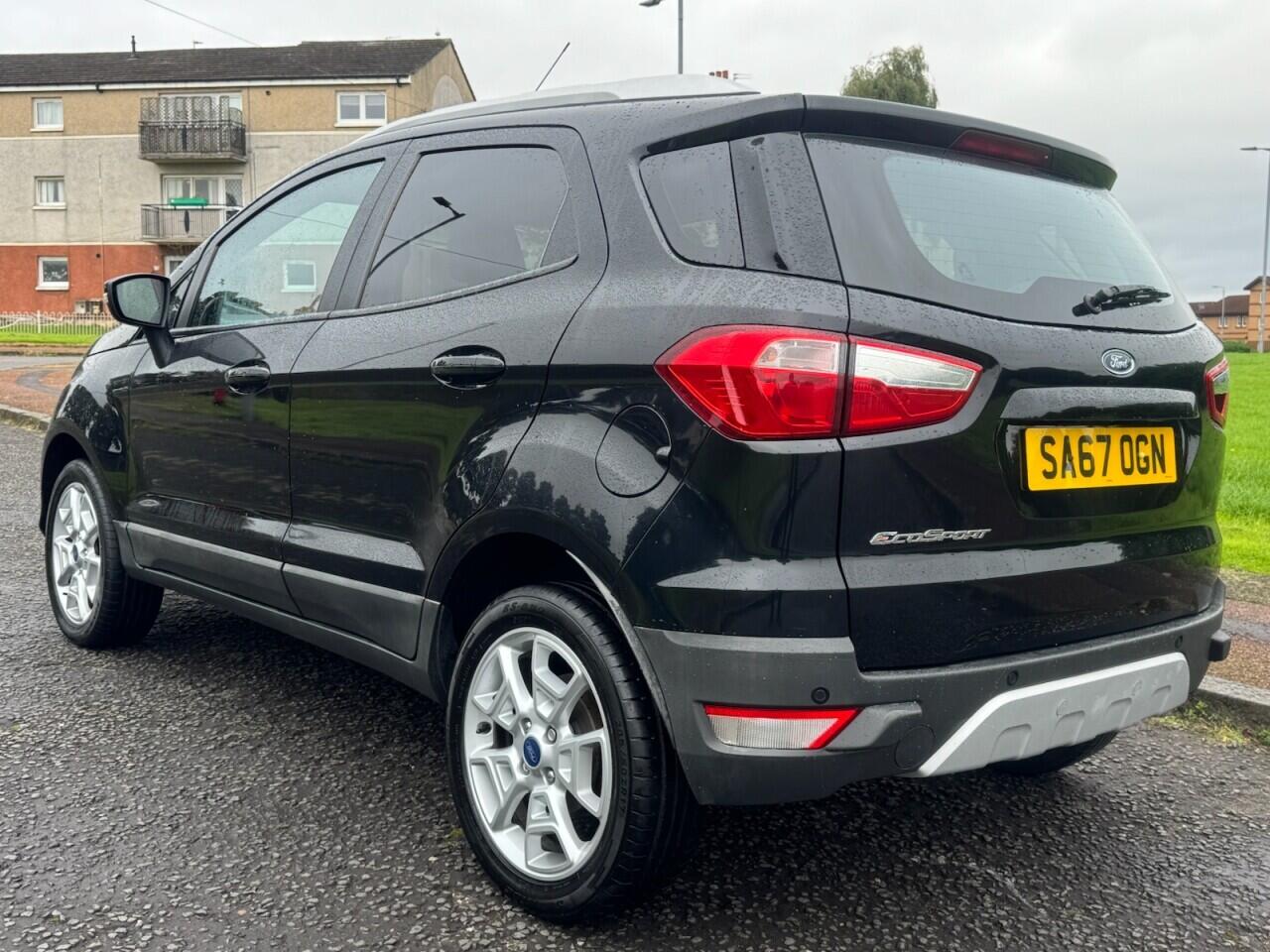 Ford Ecosport view 4