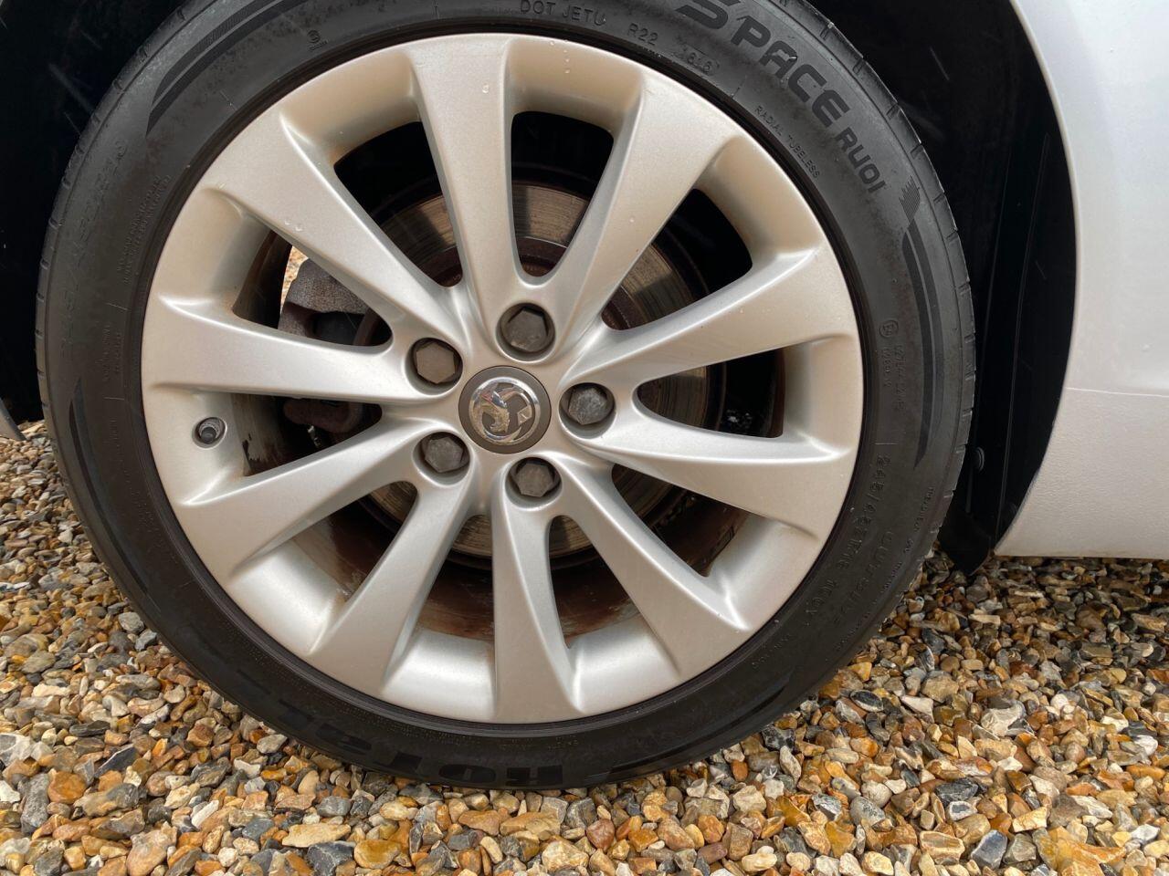 Vauxhall Insignia view 29