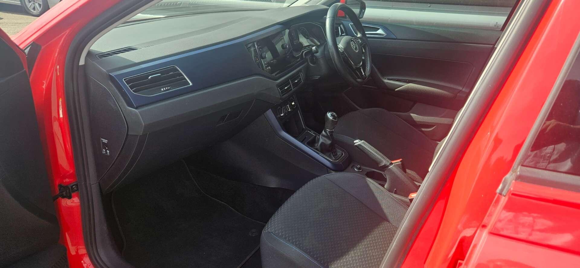 Volkswagen Polo view 27