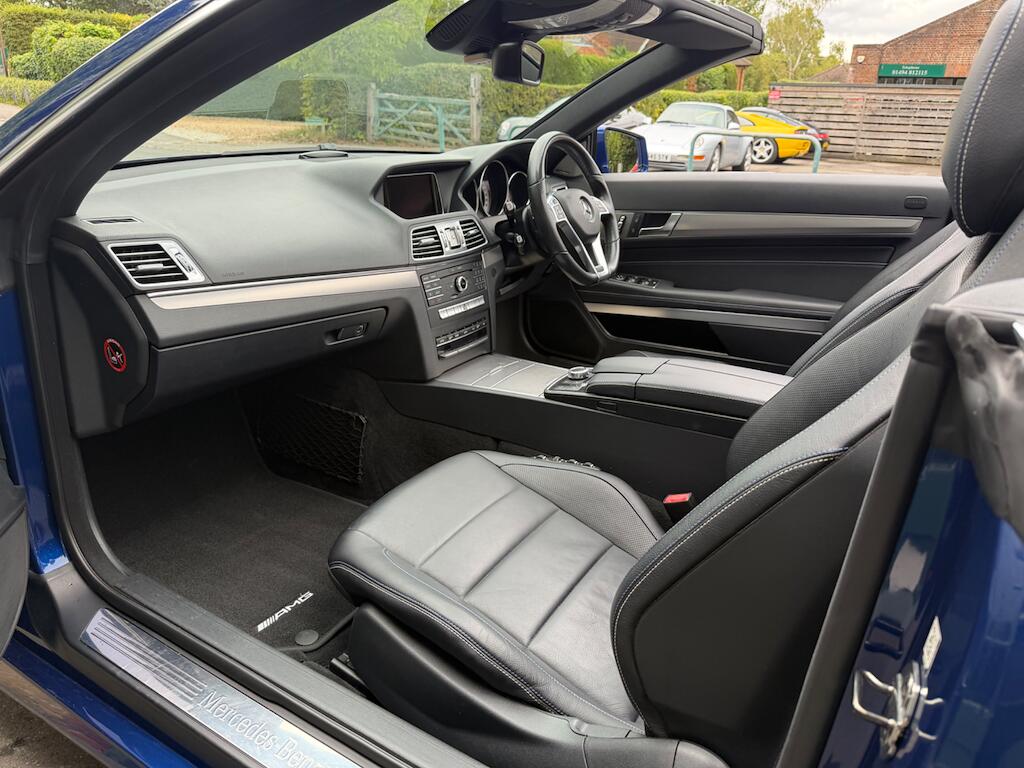 Mercedes-Benz E Class view 19
